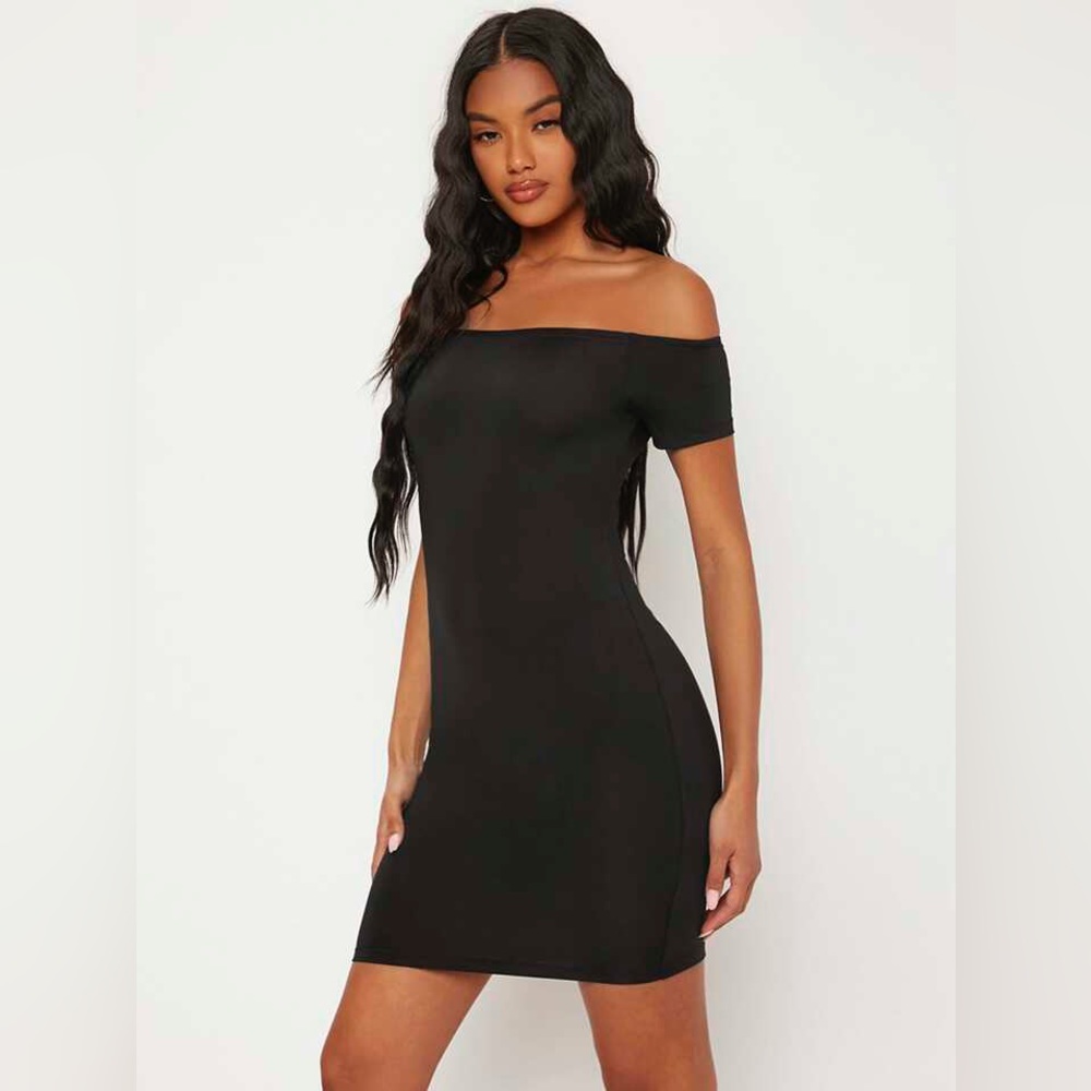 Akira Chicago Small Off Shoulder Solid Bodycon Dress ribbed black medium